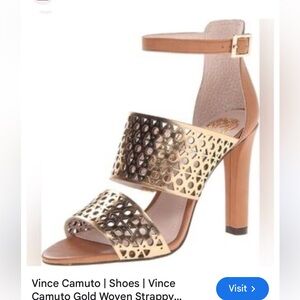 Vince camuto Vince Camuto Okeli gold leather heels 8 excellent condition